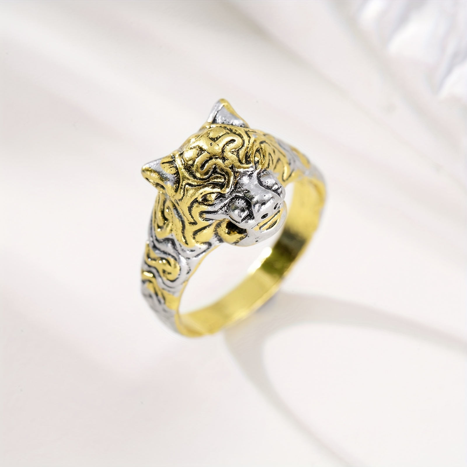 Leopard Head Ring, Retro Two Tiger Head Design