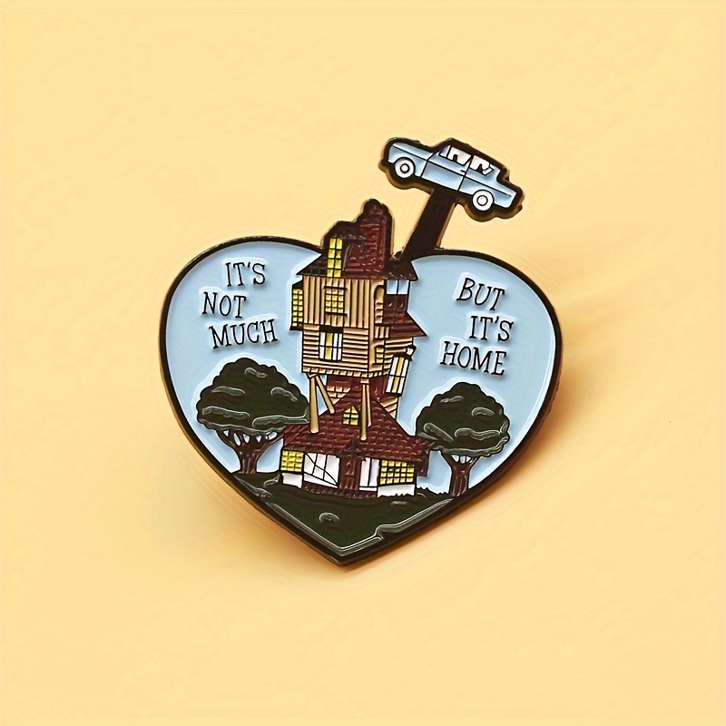 

1pc, Creative Adorable Magic House Design Brooch, Casual Exquisite Heart Shape Alloy Lapel Badge, For Party Supplies Clothing Bag Decors Jewelry Gift Photo Props