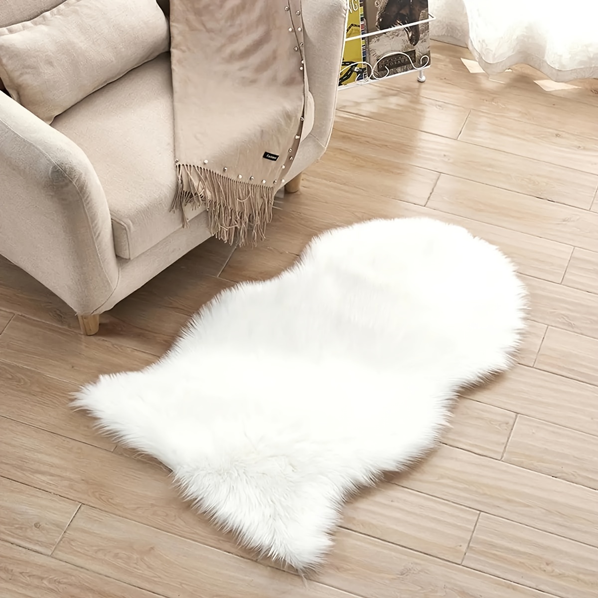 Tapis blanc fourrure