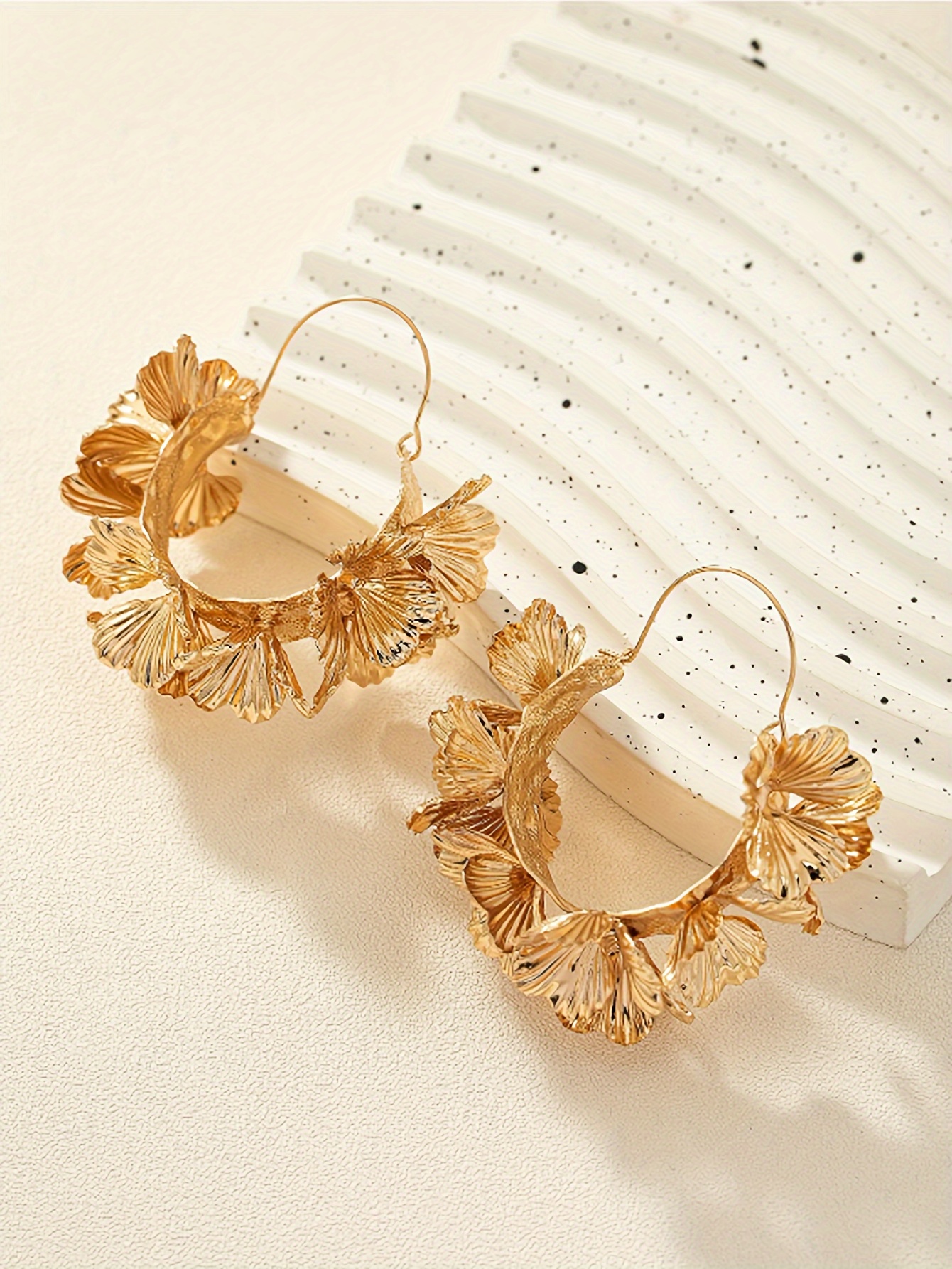 a pair of elegant exaggerated and gorgeous flower ring earrings for womens festivals birthdays dates balls banquets weddings parties vacations and shopping accessories details 2