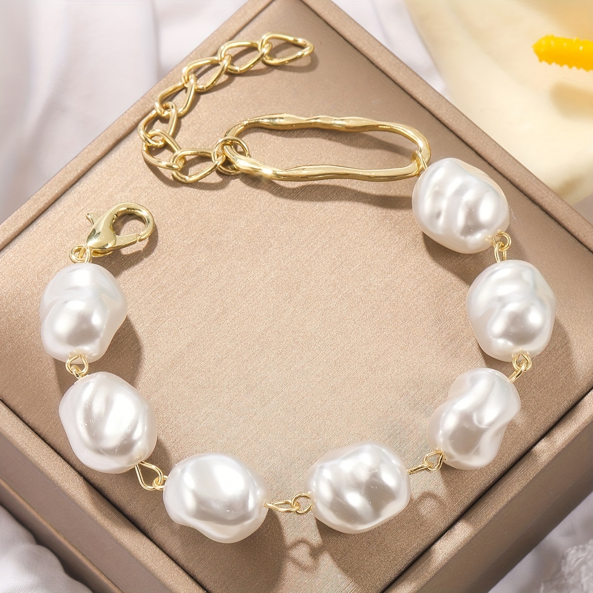 

Bohemian Baroque Design Irregular Shape Faux Pearl Bracelet Jewelry Gift For Women Girls
