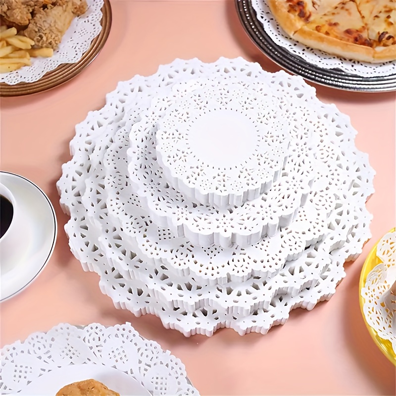  White Round Lace Paper Doilies Disposable Lace Placemats for  Food, Cakes, Desserts, and Baked Treats(6 inch, Pack of 100) : Home &  Kitchen