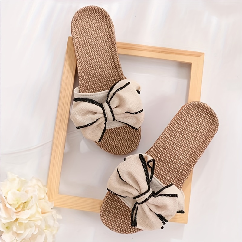 A Pair of Women'S Summer Indoor Slippers with Non-Slip Features, Cute Large Floral Design, And Made of Linen for Home Use., Women Shoes