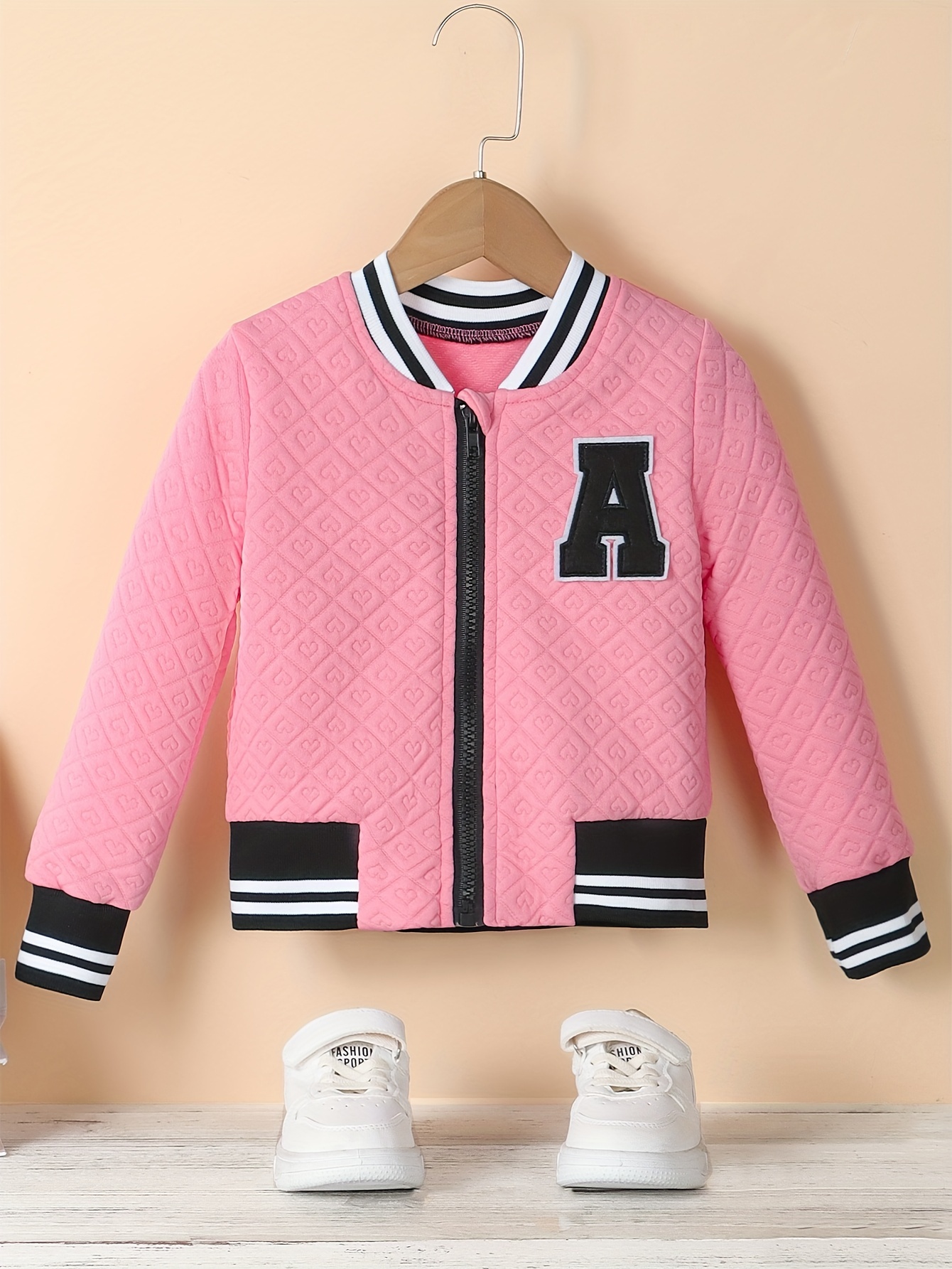 Toddler Girls Star & Letter Graphic Thermal Lined Varsity Jacket
