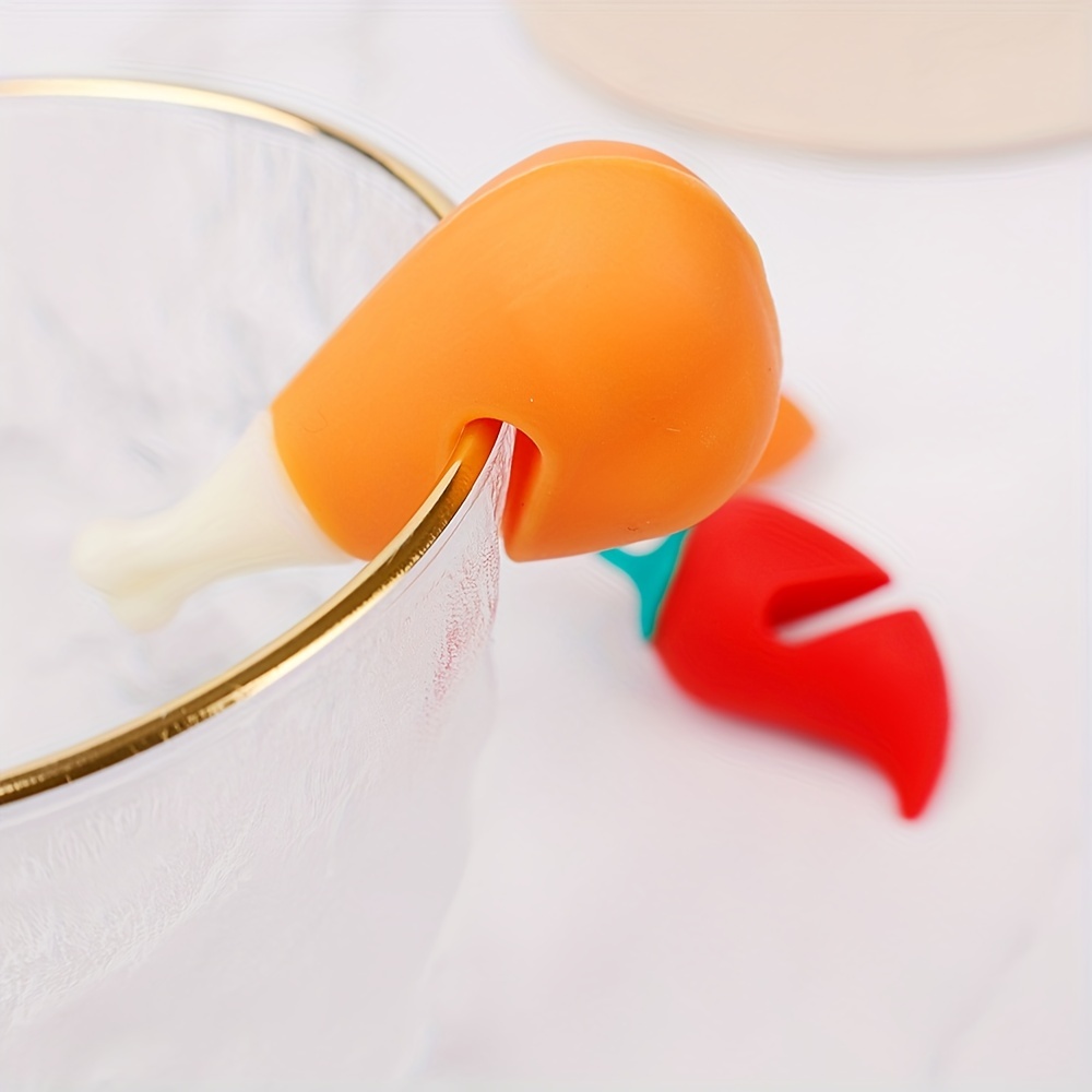 1pc Creative And Lovely Chili & Carrot Shaped Pot Lid Lifter With  Anti-overflow Silicone Cover