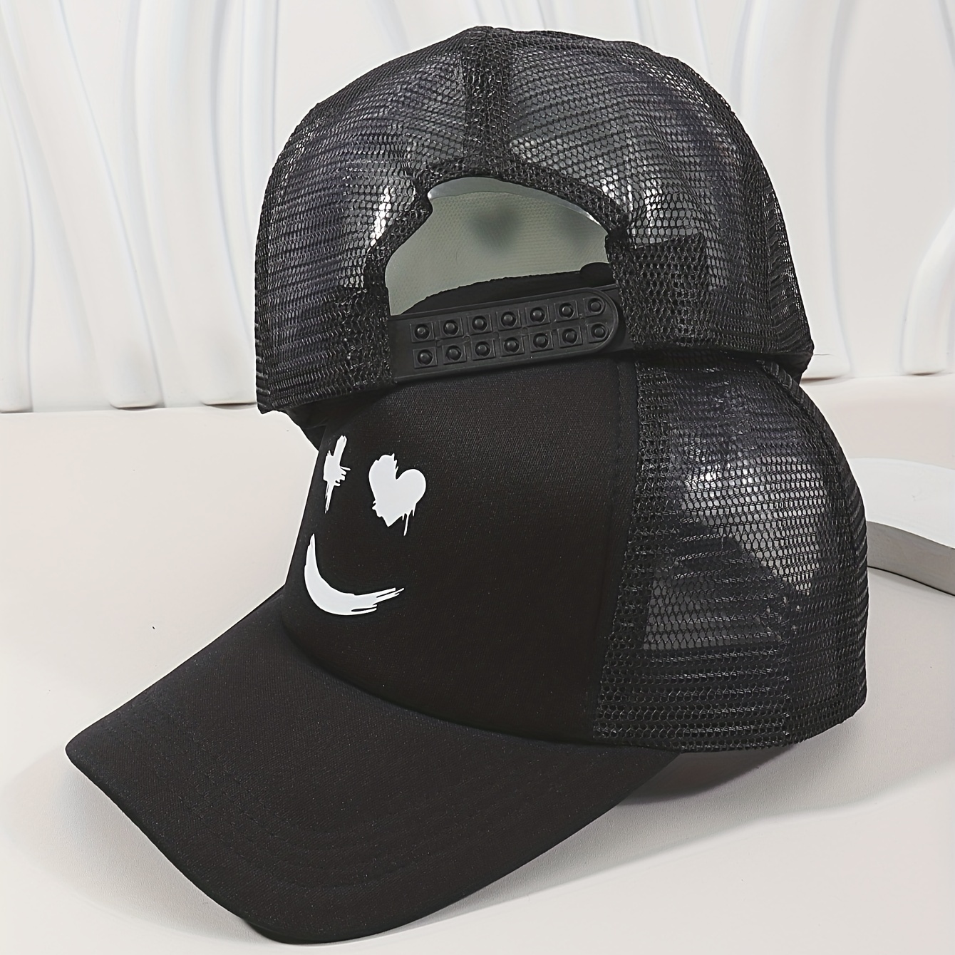 Smiling Face Hip Hop Couple Trucker Hats Baseball Cap Mesh Sunscreen Dad Hat