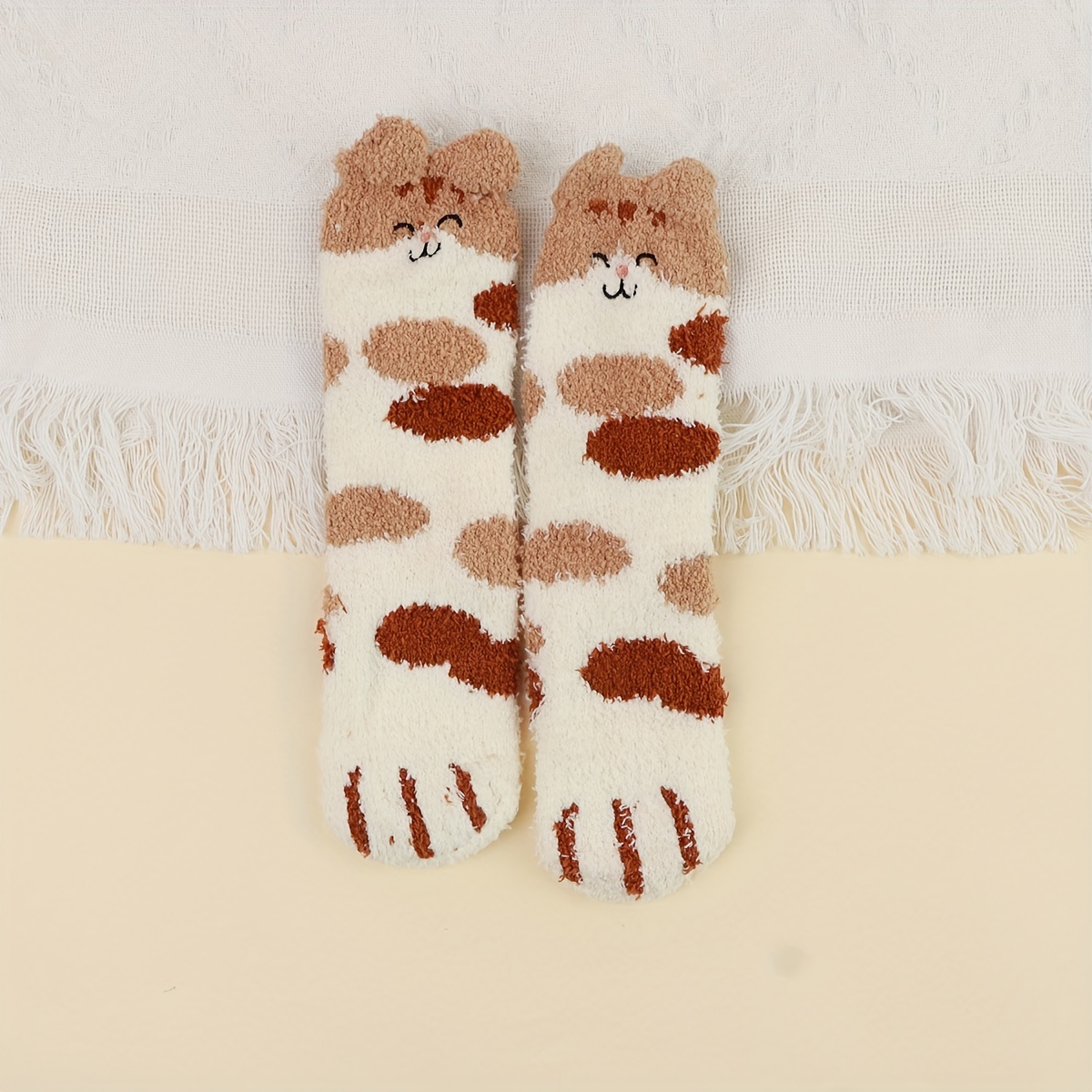 A Pair Girl's Cat Paw Pattern Embroidered Crew Socks Comfy - Temu Portugal
