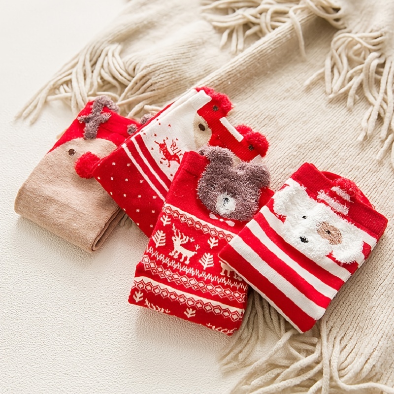 3 superbes paires de chaussettes de Noël dans un même cadeau