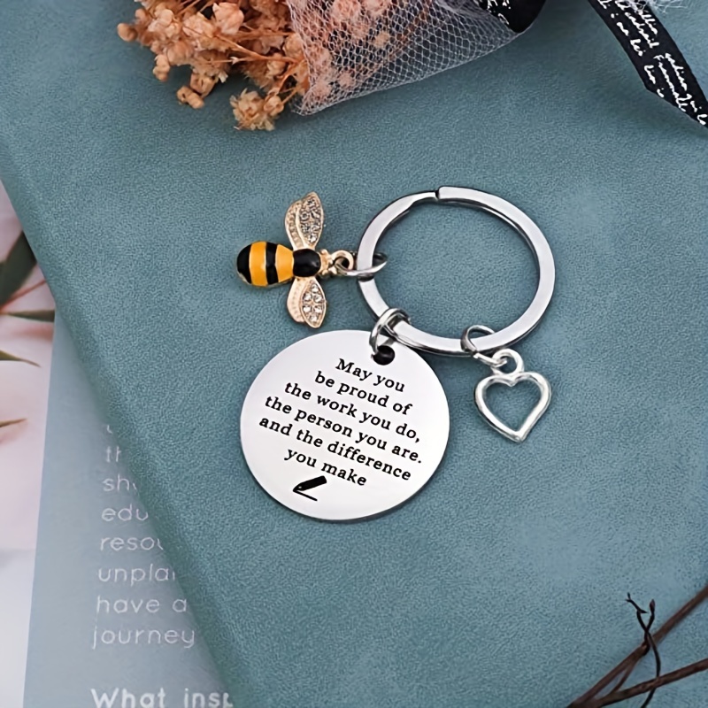 cobee Porte-clés abeille inspirant pour femme, homme, fille, fils, abeille  pour enseignant, remise de diplôme, départ des collègues, anniversaire,  amoureux, amis, Argenté : : Mode