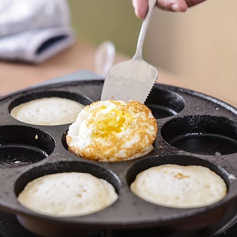 7 Hole Frying Pot Cast Iron Skillet Omelet Pan Non-Stick Egg Pancake Steak  Pan Cooking Cake Baking Mould Breakfast Cookware Tool