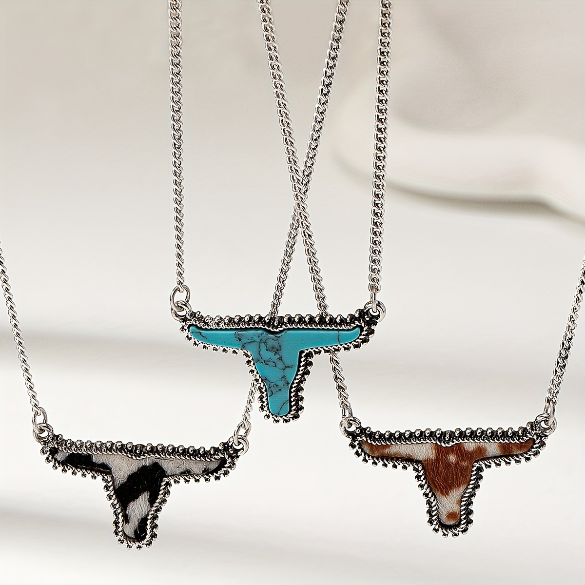 TEMU [turquoise Cow Necklaces] 3pcs Turquoise Stone Western Style Cow Pattern Necklaces Set For Women