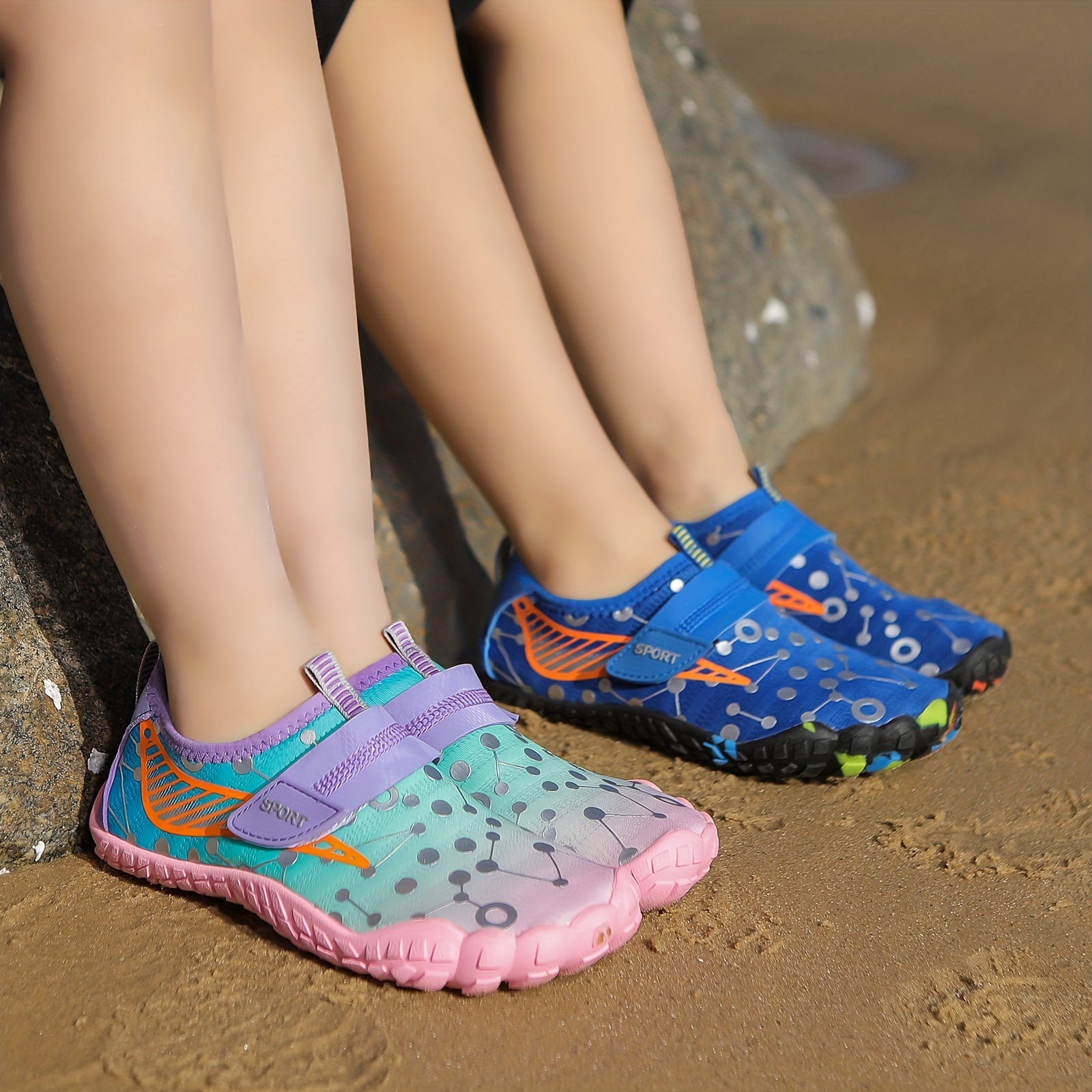 Zapatos de agua para los Niños Los Niños Niñas Aqua calcetines descalzo  deportes de playa Piscina de natación para niños ligera de secado rápido  Little Big Kid - China Beach Aqua Aqua