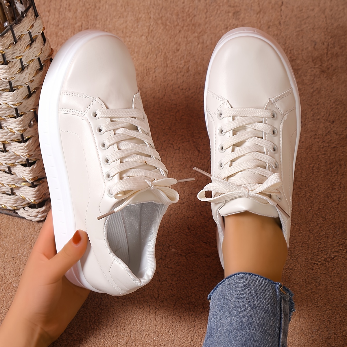 Fern Flyve drage Se igennem Women's Faux Leather Platform Sneakers, Low Top Lace Up Solid Color Round  Toe Casual Shoes, Women's Footwear - Temu