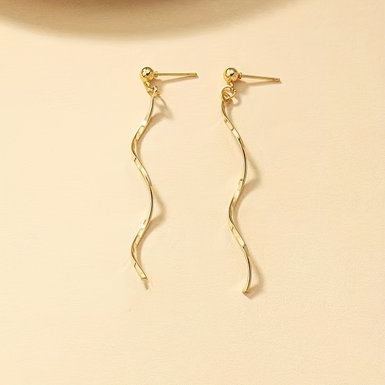 Elegant and Unique Earring Wire Designs