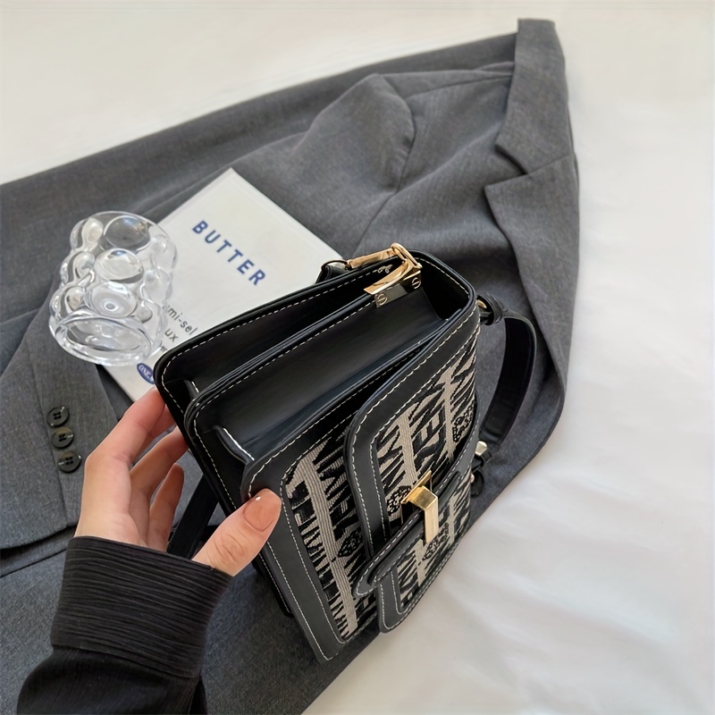 Retro Letter Graphic Handbag For Women, Buckle Decor Crossbody Bag