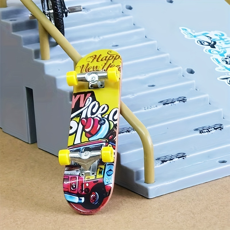 Unique Finger Skateboard Set: Mini Skatepark Skateboard - Temu Canada