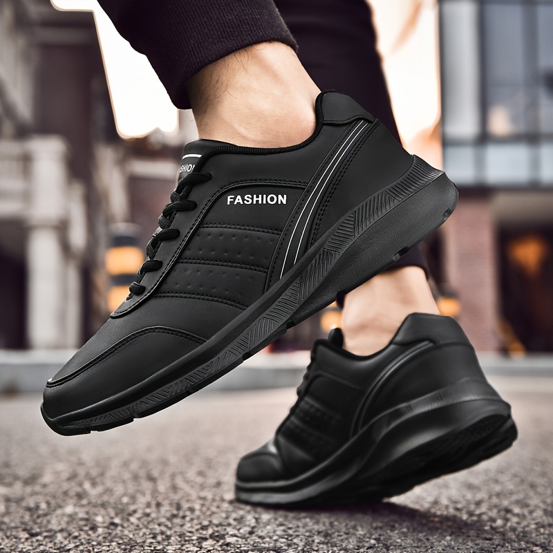Men's Shock Absorption Running Shoes Non Slip Lace Up Sneakers