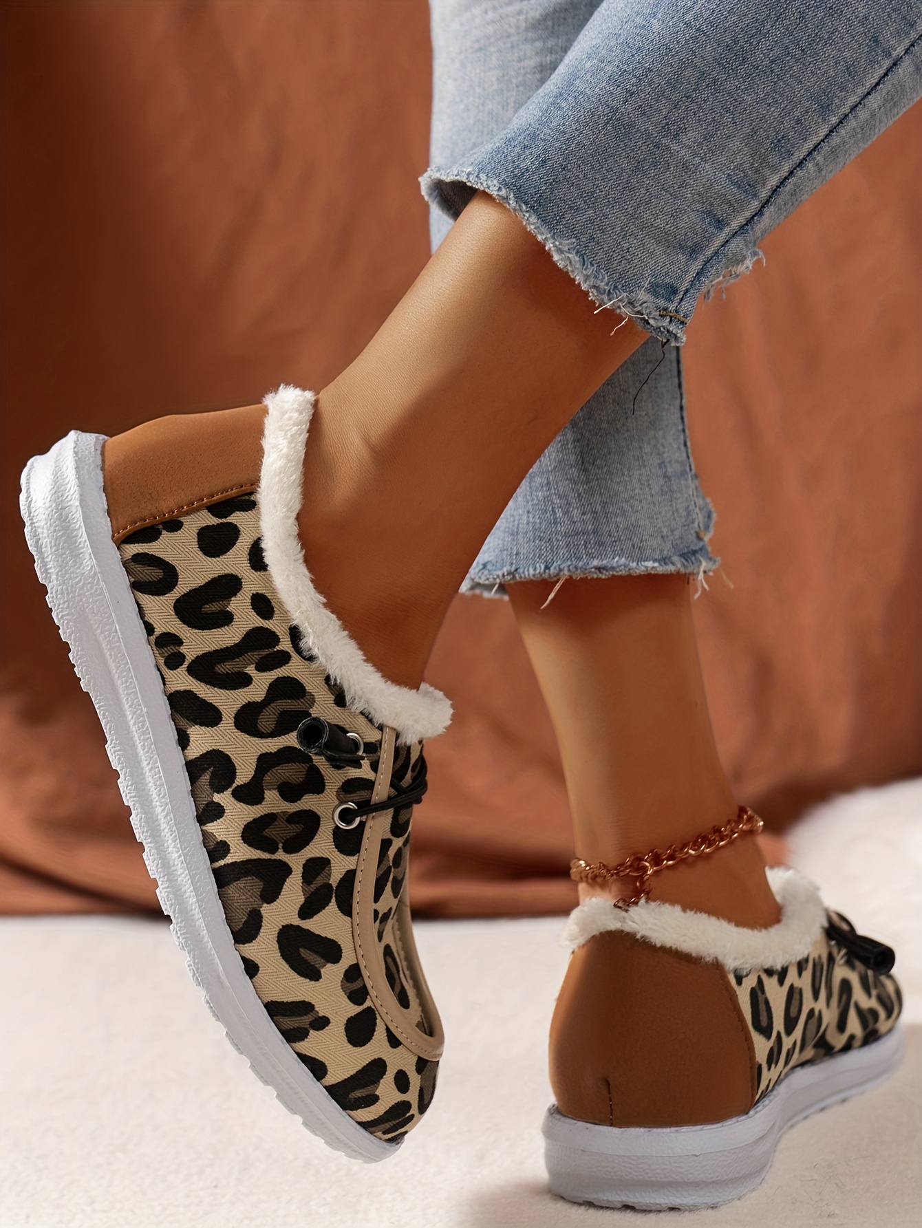 womens leopard print canvas shoes casual lace up plush lined shoes lightweight low top shoes details 7