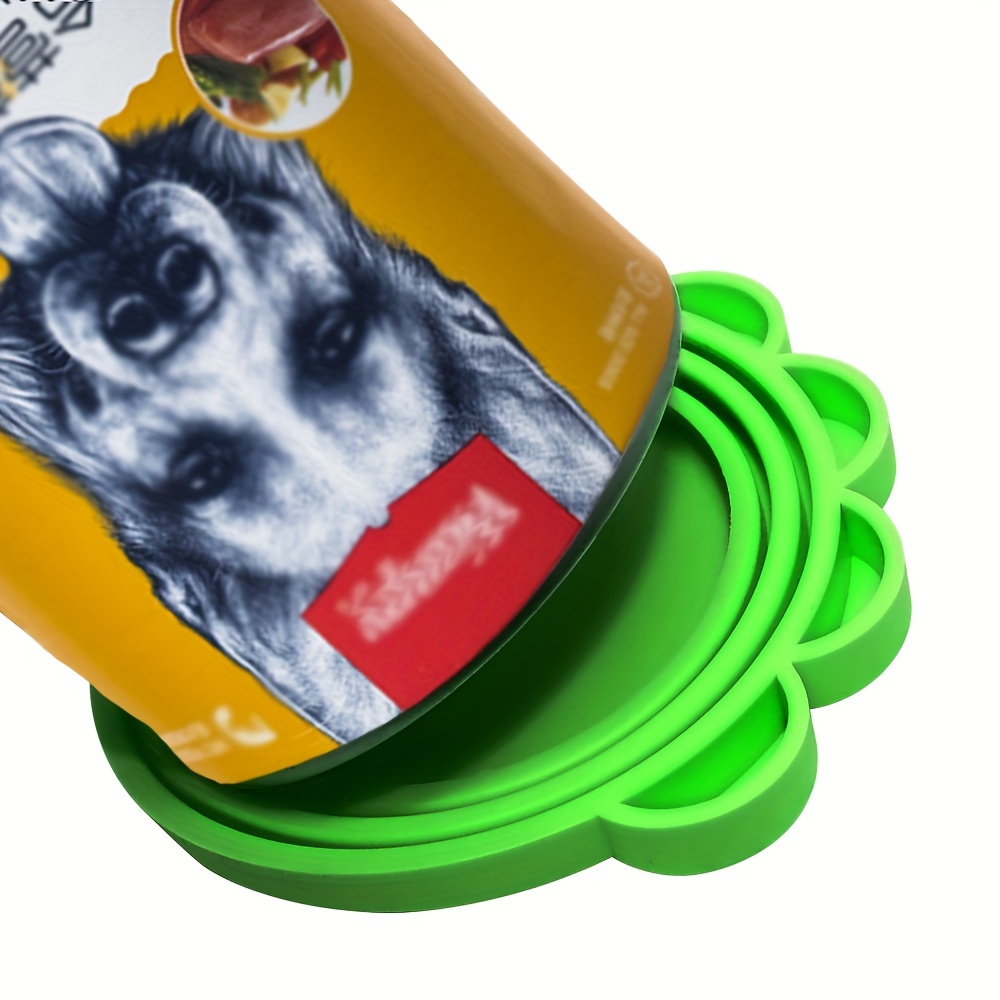 Dog food outlet cover