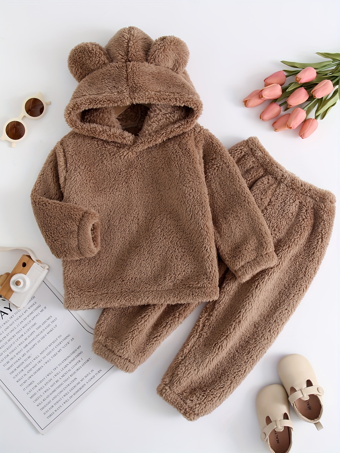 2-piece Toddler Girl/Boy Bear Embroidered Fuzzy Pullover and Solid Pants Set