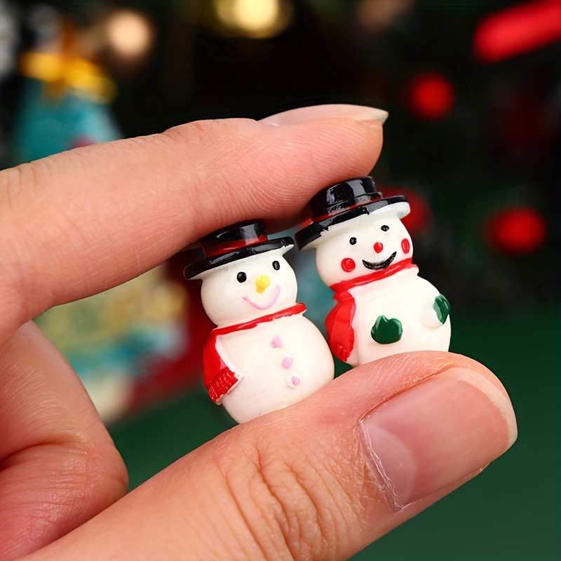 ONE Miniature Snowman, Christmas Miniatures, Dollhouse Miniatures