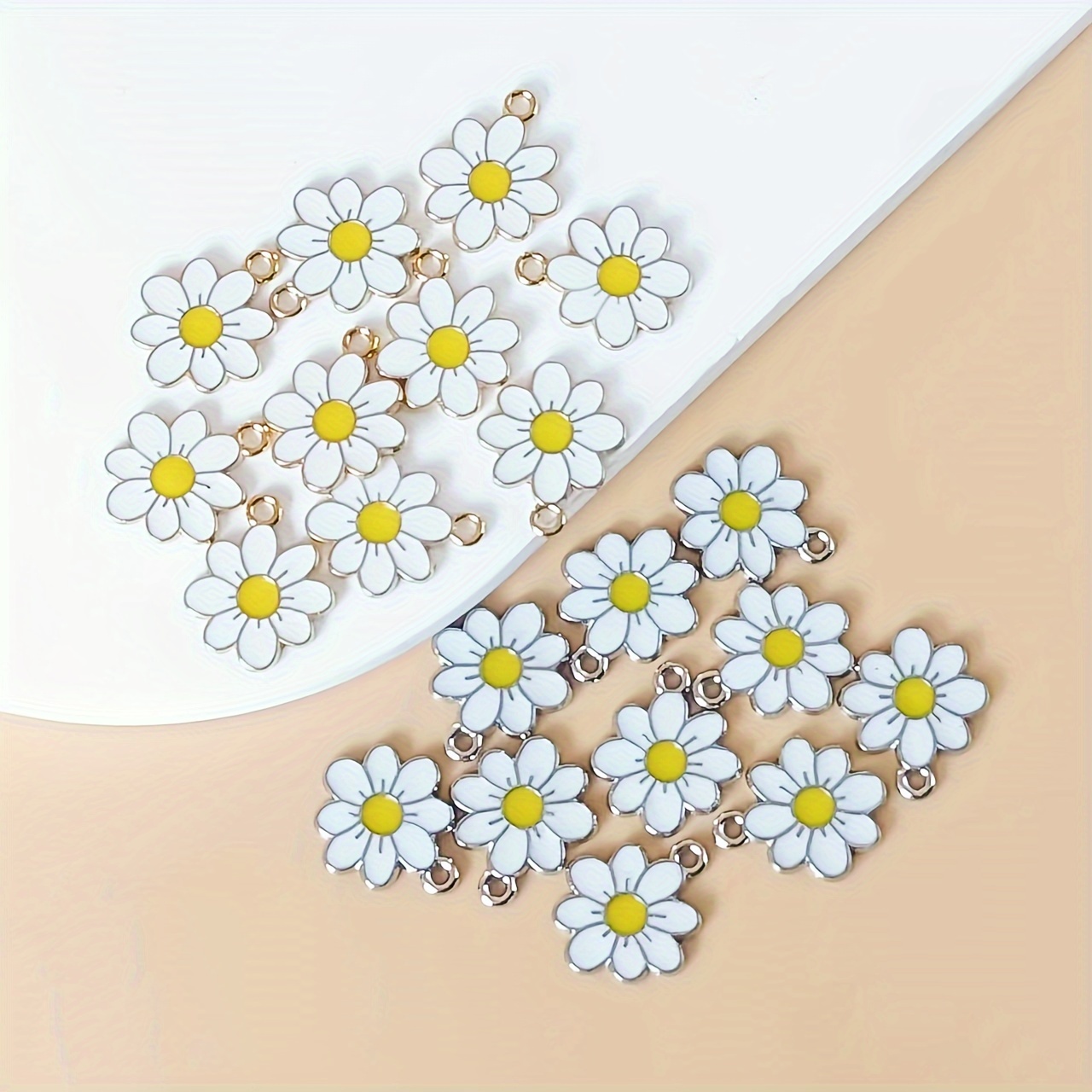 10 Flower Charms, Blue, Daisy, Summer, DIY, Floral, Jewelry Making