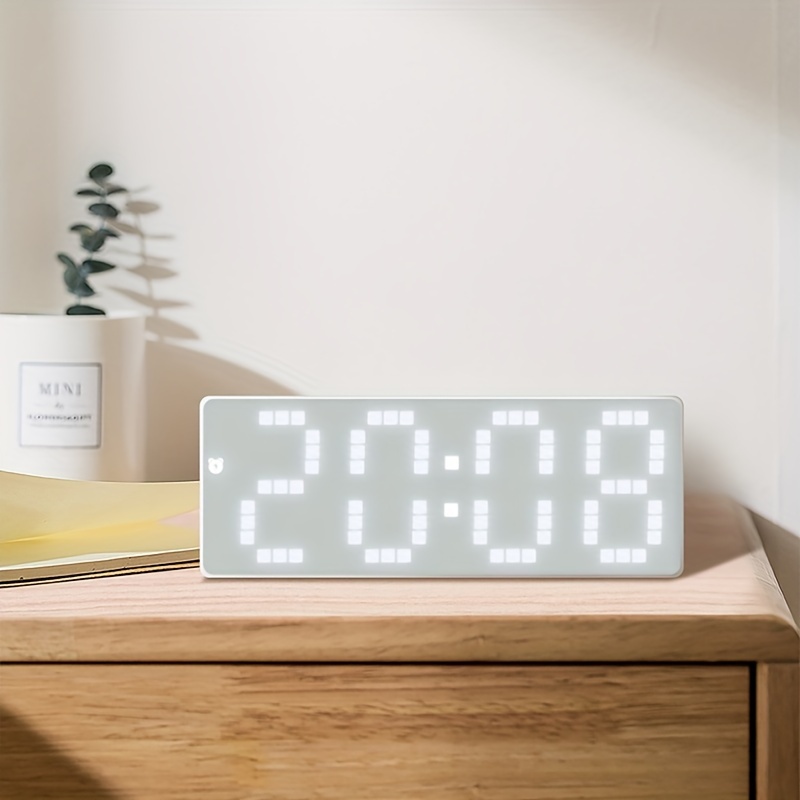  HERCHR Digitaluhr Großes Display, LED Elektrische Wecker  Spiegeloberfläche Nachttisch Tragbare Uhr für Schlafzimmer, Zuhause und  Reisen