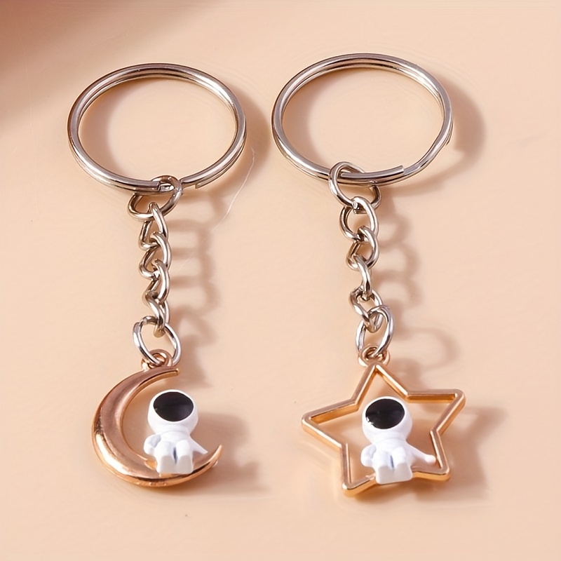Is That The New 2pcs Star & Moon Keychain ??
