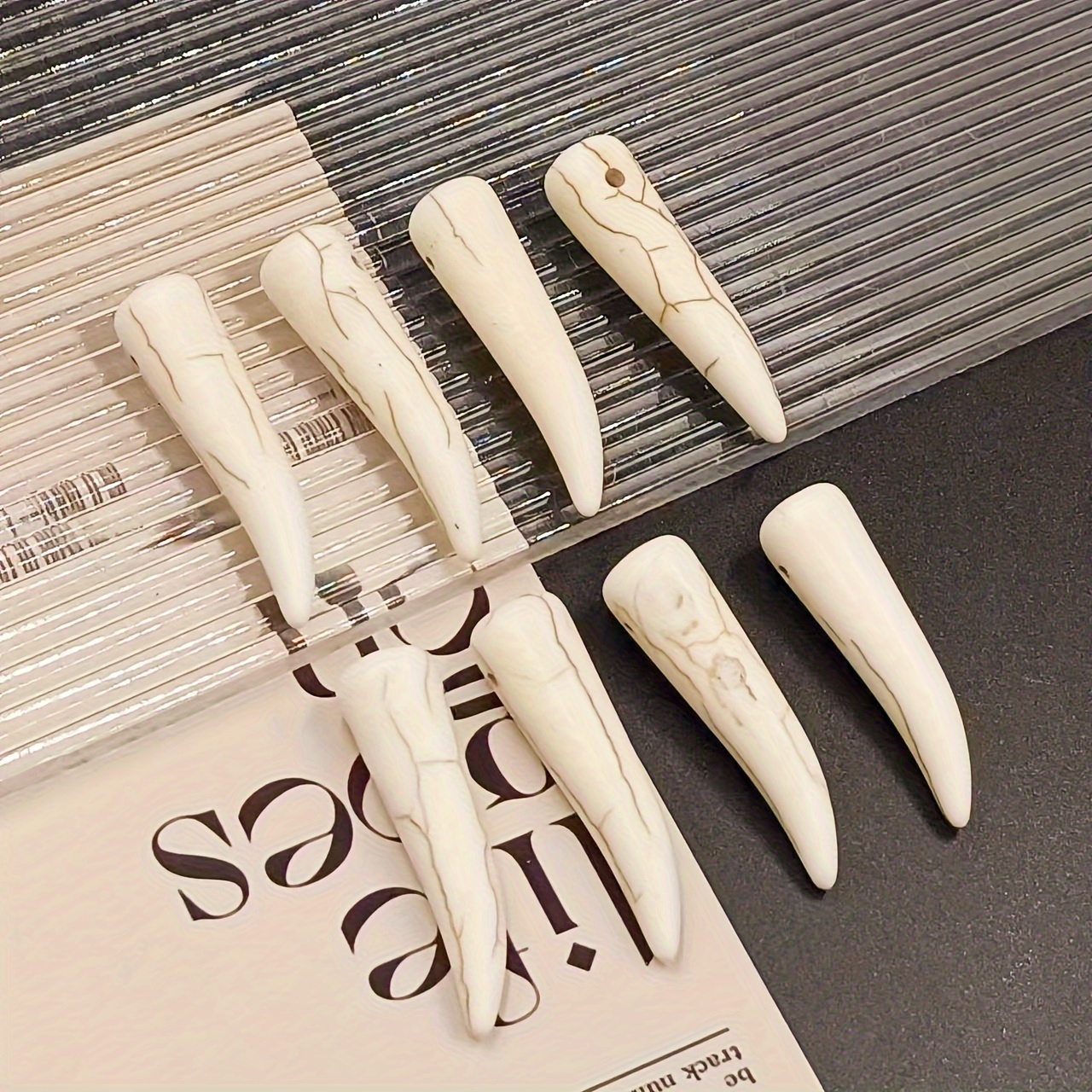 

10pcs Cow Horn Shaped Pendant For Necklace Making, Semi-finished Accessories