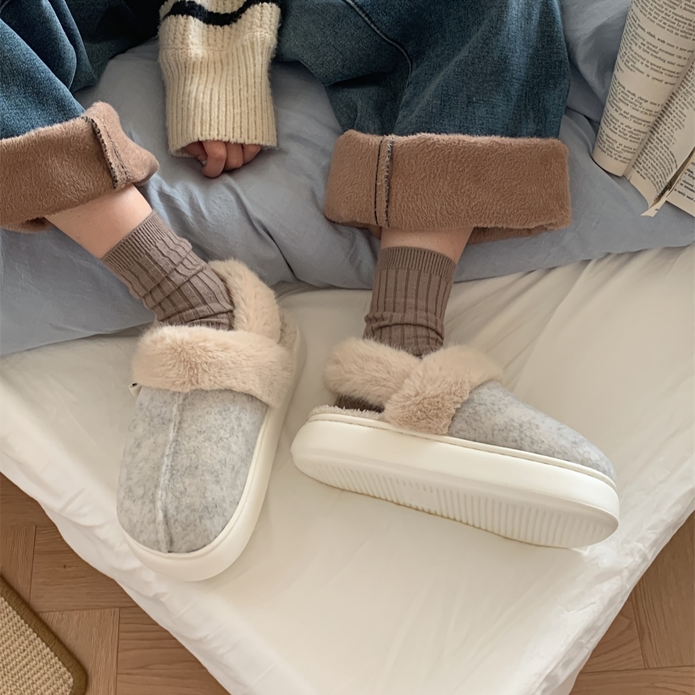 Vintage style fluffy online slippers