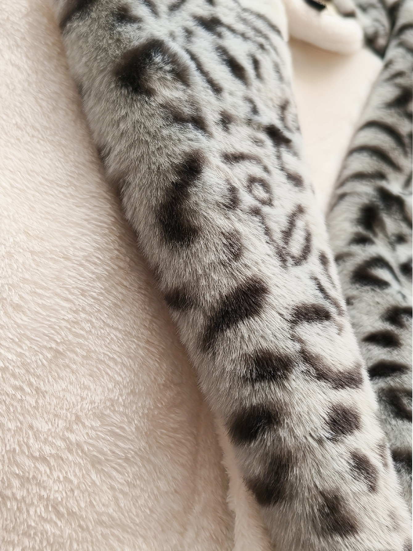 Elegant Colorblock Leopard Print Fleece Lounge Robe Long - Temu