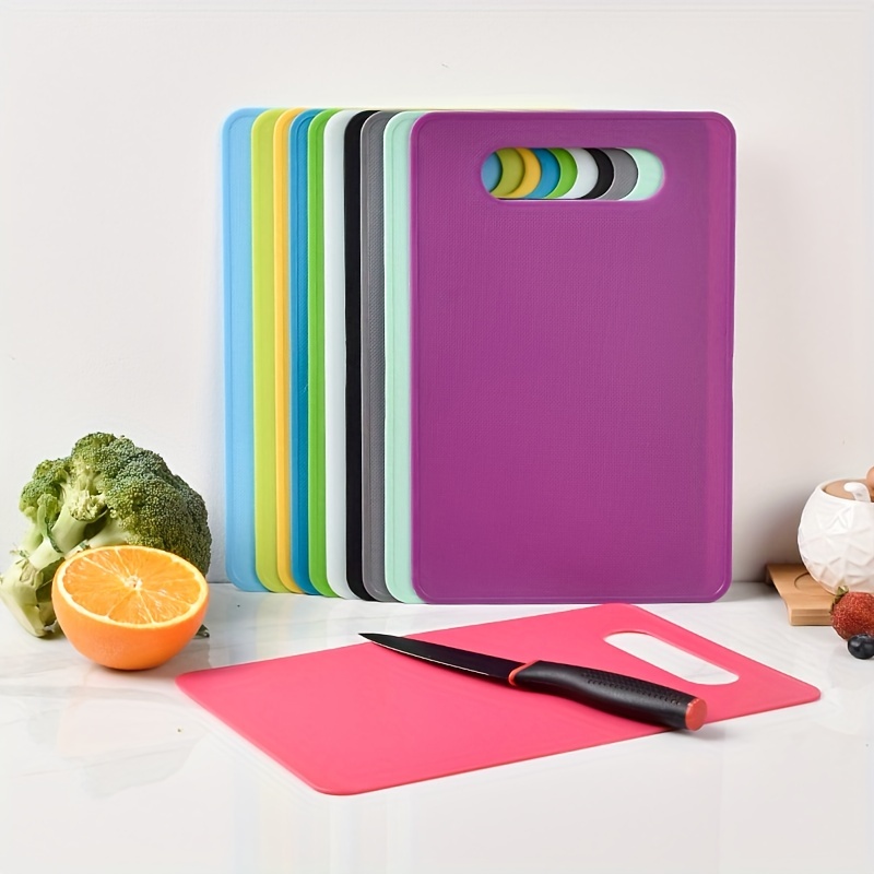 This Multicolored Plastic Cutting Board Doubles as a Serving