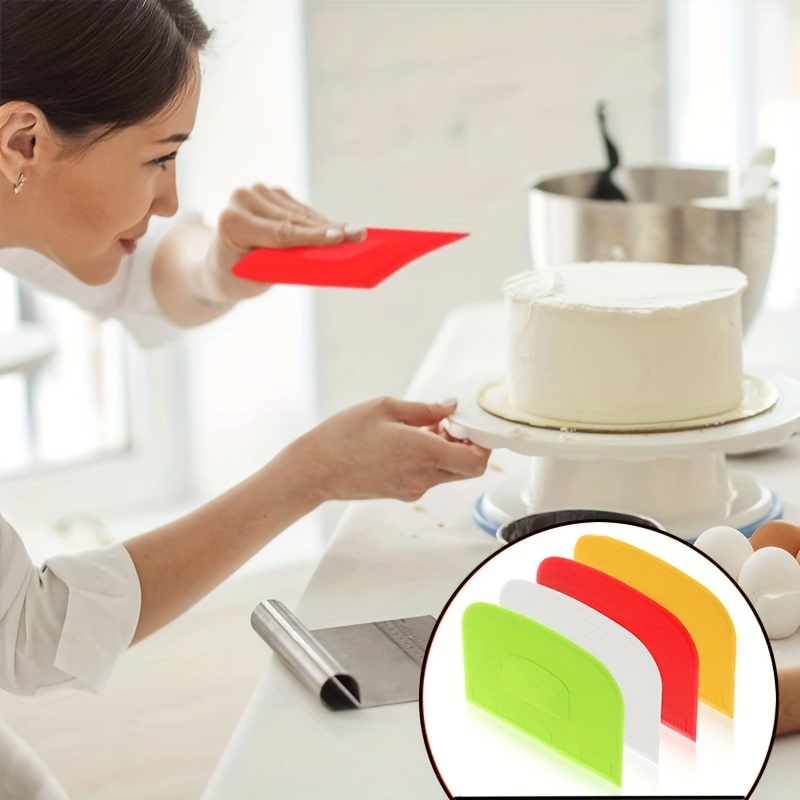 New Kitchen Multifunctional Scraper Flexible Dough Scraper Cake