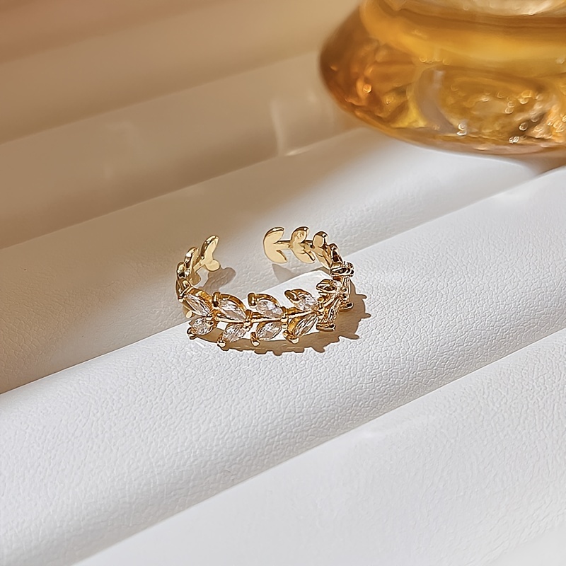 Adjustable Leaf Ring with Sparkling Cubic Zirconia