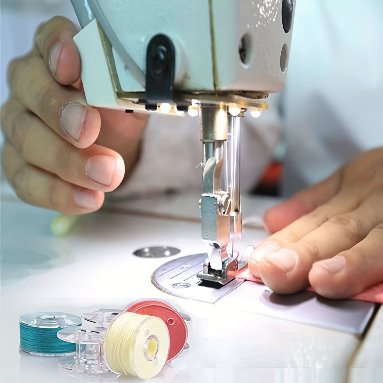 10pcs Universal Multifunctional Transparent Plastic Bobbins For Sewing  Machines, Pink, Diameter 2cm