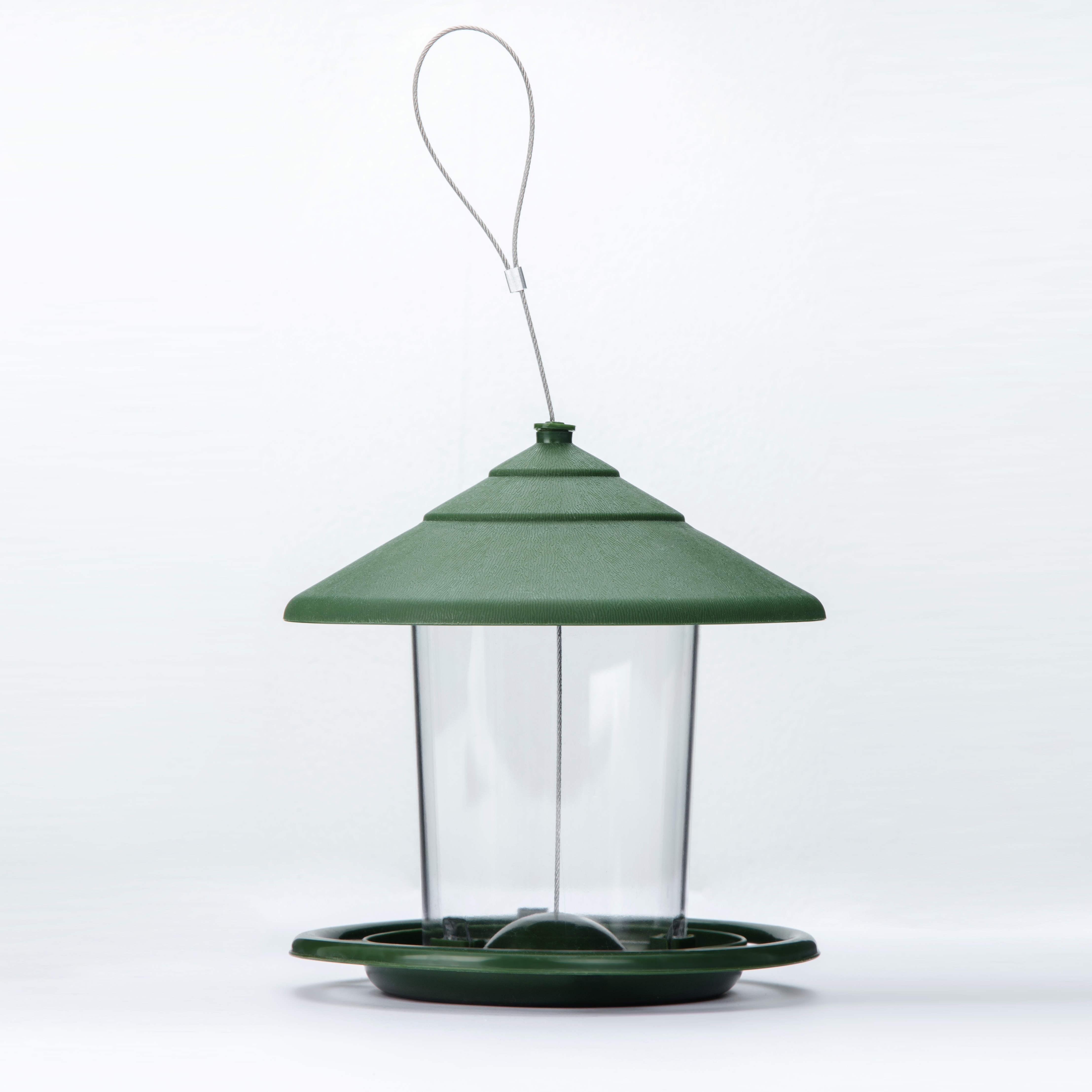 Outdoor Hanging Wild Bird Feeder 5 9d77260e8b076bd06c6c13602e26e3d8
