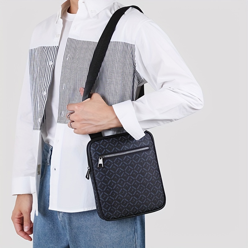 Luxury Designer Bags Men CrossBody Bags Plaid Zipp Chest Bag for