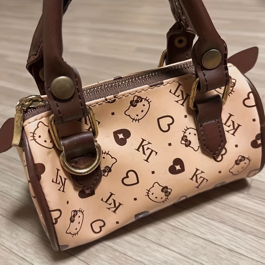 Buy Pop It Hello Kitty Shape Zipper Bag Online In Pakistan At Toyzone.pk