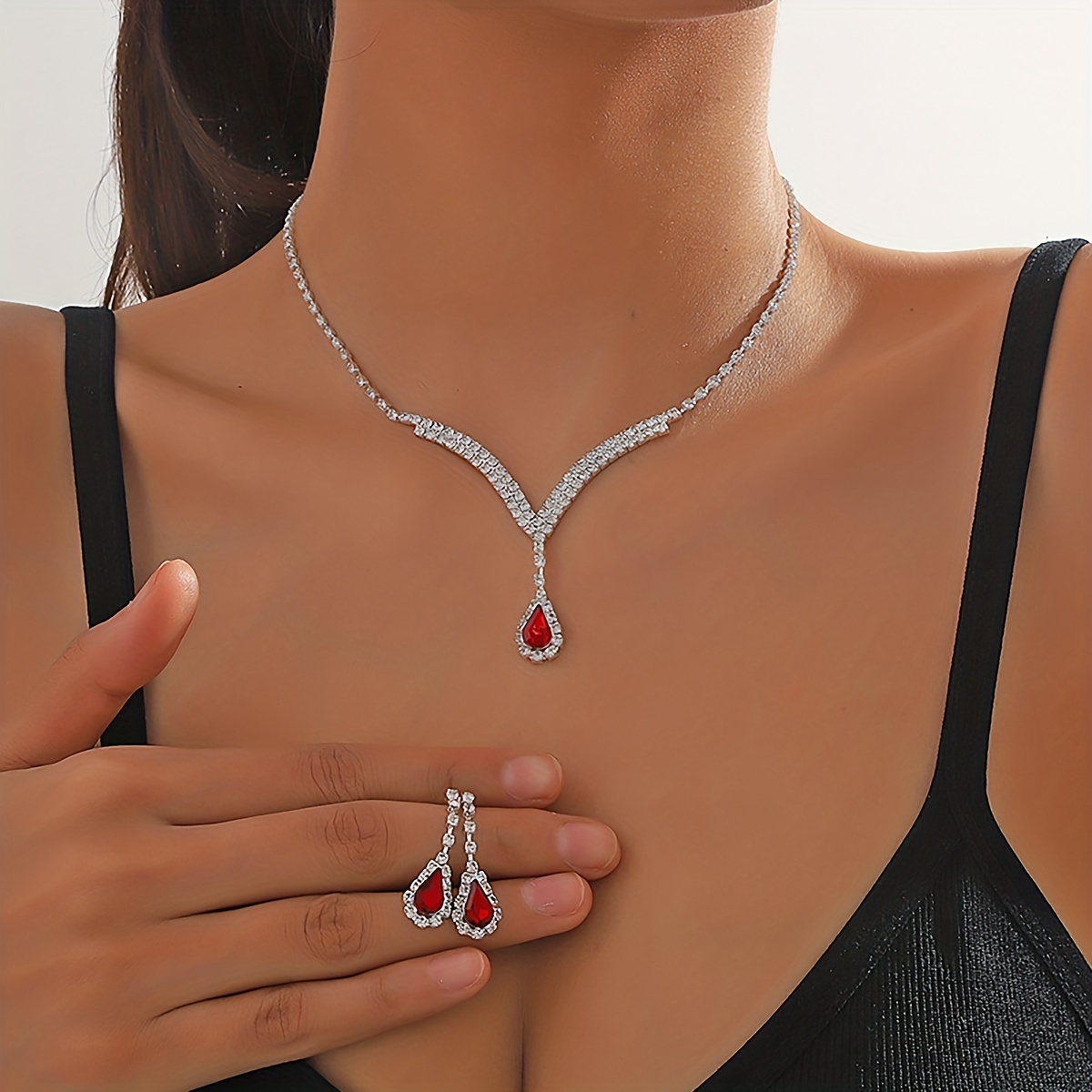 Costume Jewels - Woman Necklace