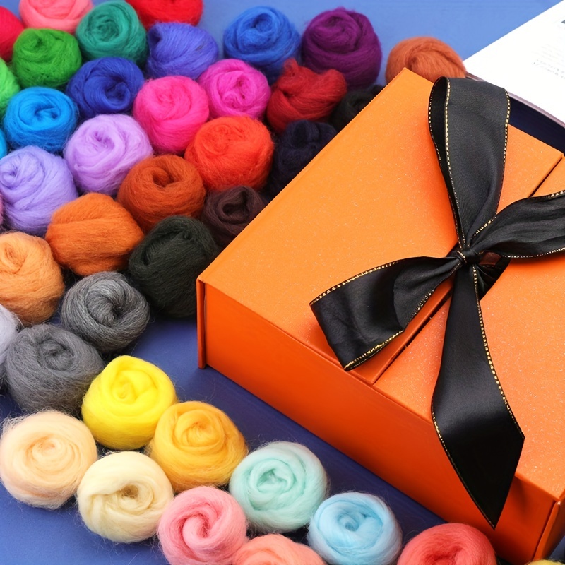 54 Colors Fiber Wool Yarn, Fiber Wool Yarn Roving, Spinning Wool Roving for Needle  Felting, DIY Hand Spinning, Needle Felting Wool Craft, 3g/Color (Light  Color)