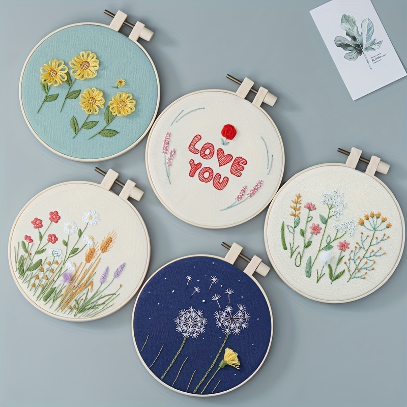Embroidery Kit for Beginners, 4 Sets Cross Stitch Practice Kits for Craft  Lover Hand Stitch with Embroidery Fabric with Stamped Pattern, Full Range