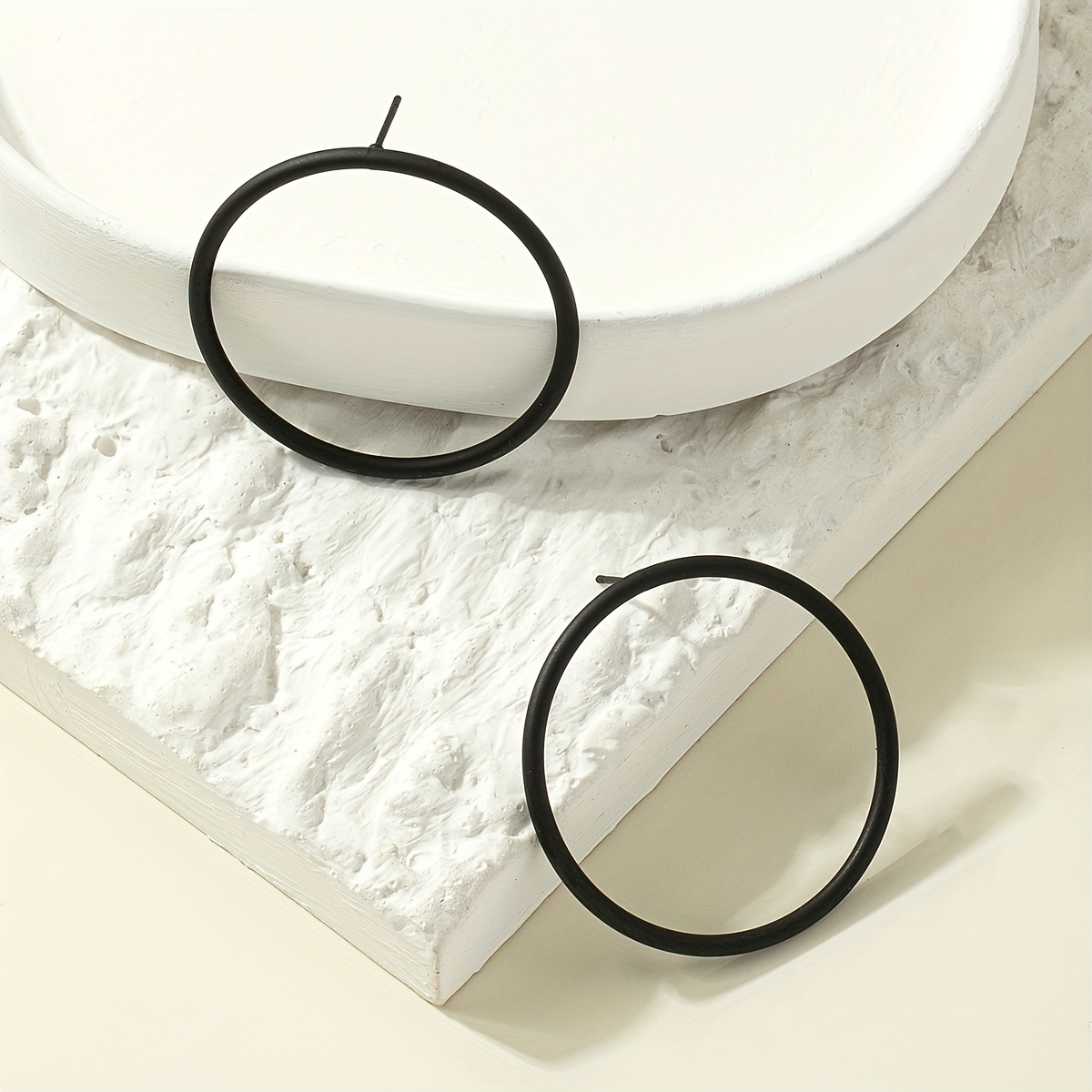 Stylish Simple Geometric Metal Stud Earrings, A Pair of, and Versatile
