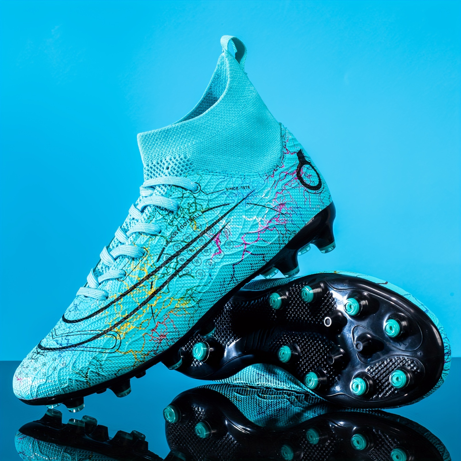 Chaussures de football pour Enfants Velcro Boucle Garçons et Filles  Primaire Pointe Antidérapante Respirant Chaussures de football  d'Entraînement 