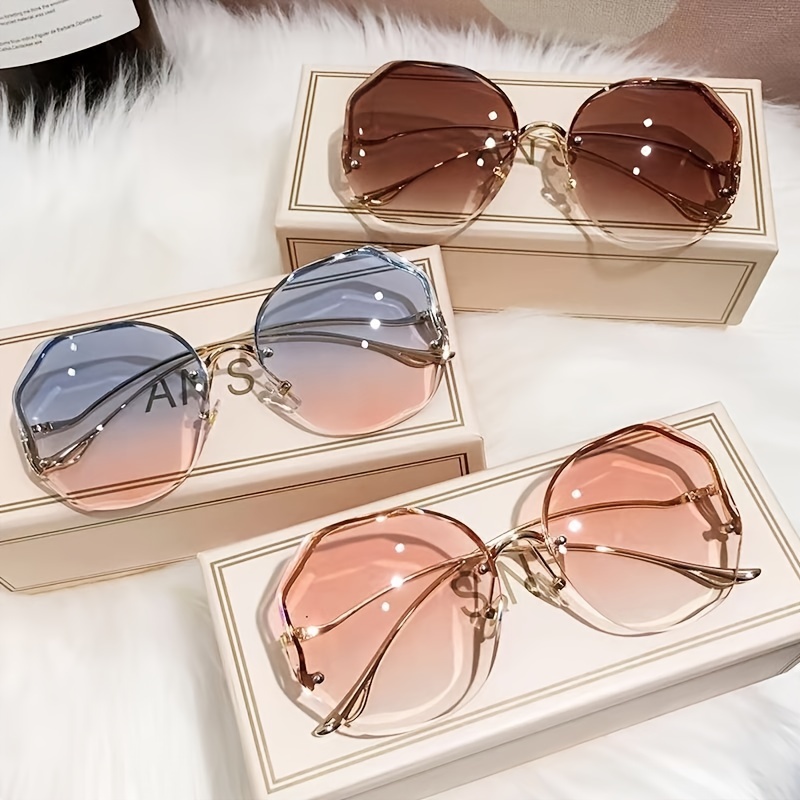 Women Sunglasses Gafas de Sol Lentes De Moda Mujeres Oculos Espejuelos Gold  NEw 