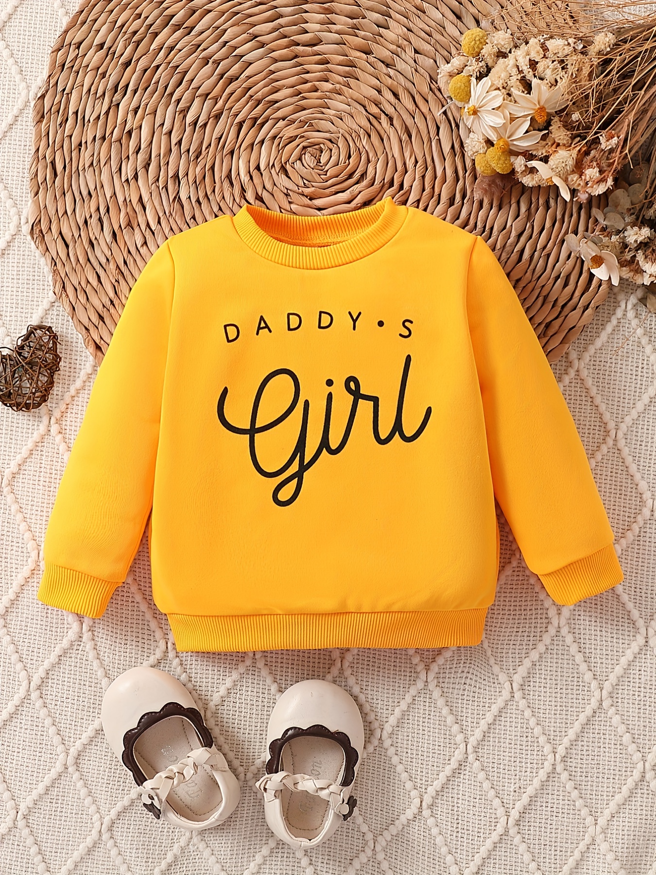 Baby 2024 yellow sweatshirt