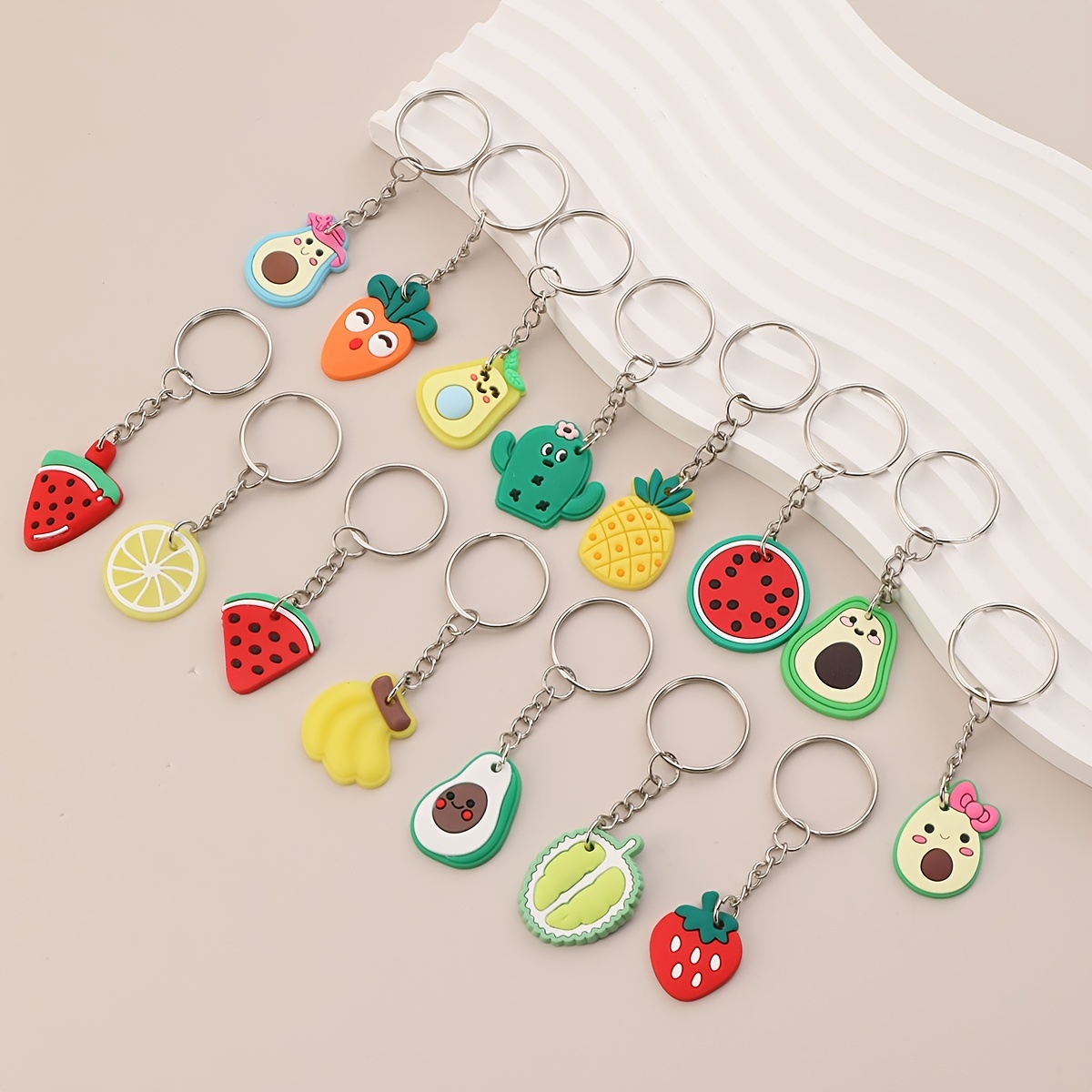 EJWQWQE Fast Food Keychains For Kids, , Cool Keychain Accessories,  Keychains For Boys And Girls, Food Party Favors 