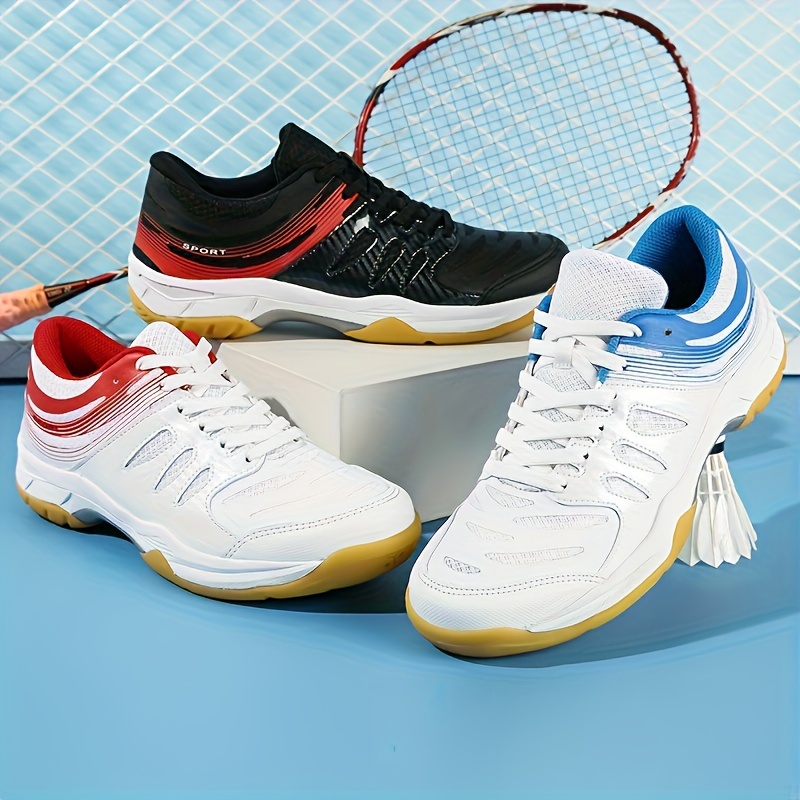 May ibinibentang Women's Tennis Shoes sa Salt Lake City, Utah