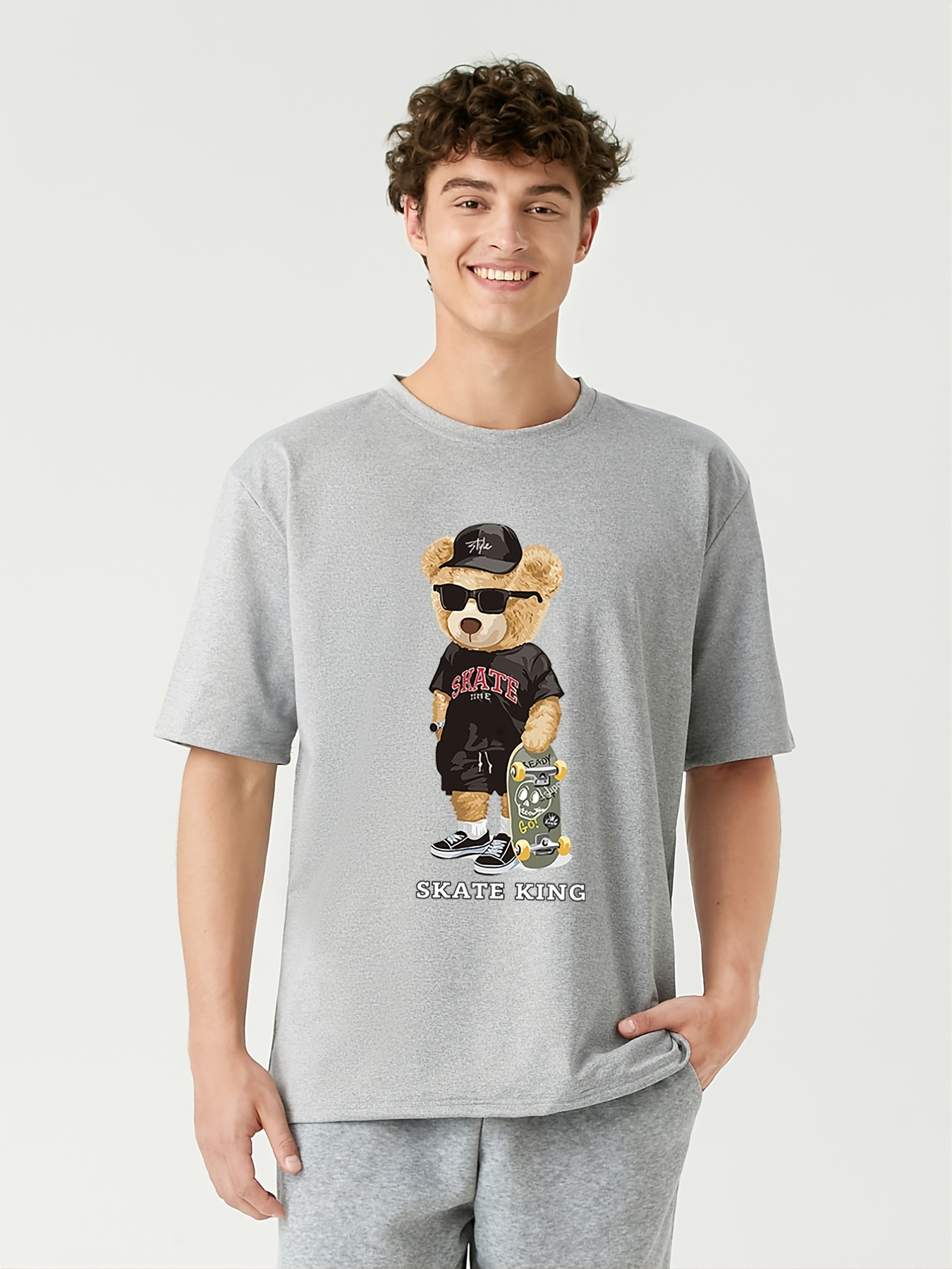 Men's Skate King Cartoon Bear Print Round Neck Short Sleeve T-shirt - Temu