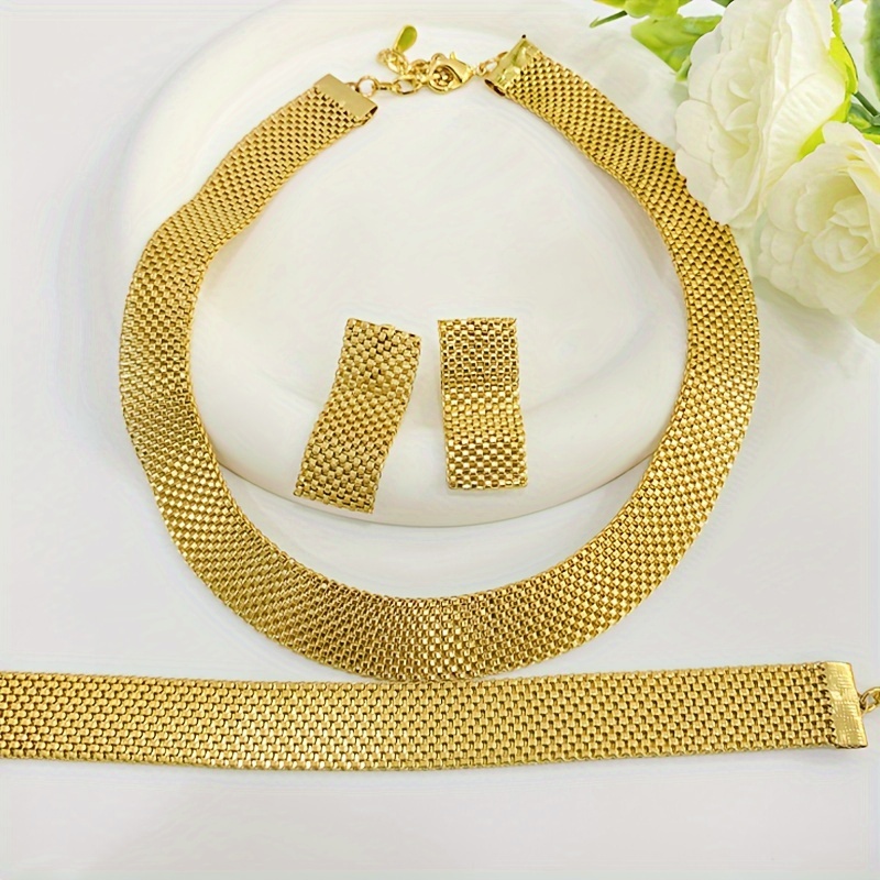 

3pcs Dubai Golden Color Earrings Necklace Set Fashion Women Ethiopian Luxury Punk Jewellery Choker Necklace Wedding Party Accessories