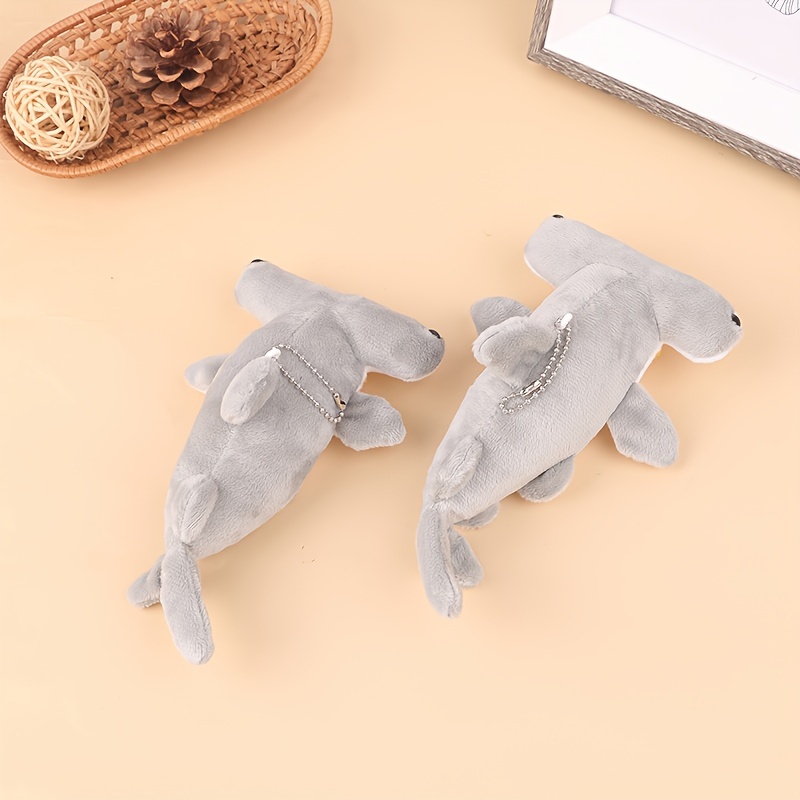 Plush Keychains 2Sizes Giant Shark Toy Soft Stuffed Animal Pillow Cute Blue  Doll for Birthday Gifts Gift For Children 231218